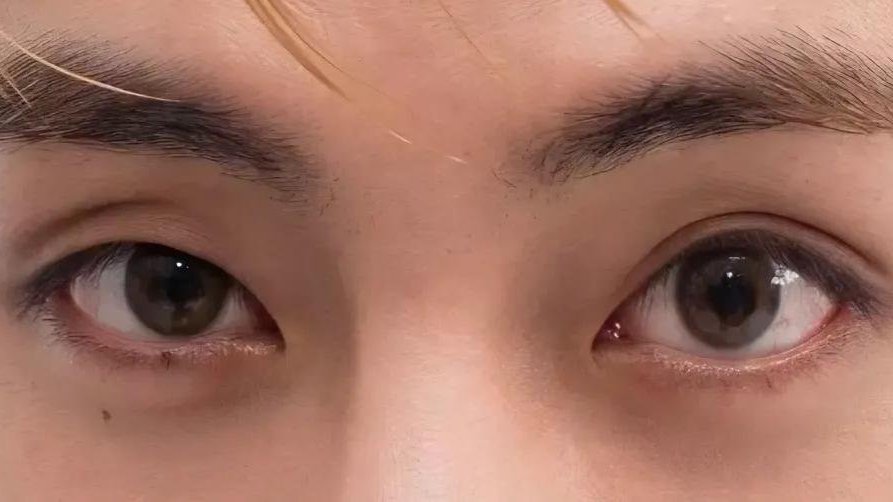 thvgaggedme's tweet photo. we don't talk abt how big his eyes are.. https://t.co/wfJkvXdF8J