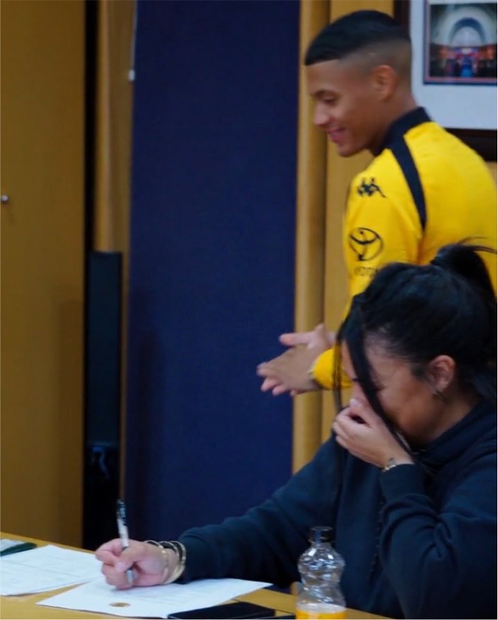 Sgadi28's tweet photo. She couldn’t believe the numbers 🤭🤭🤭🤭🤭🤭 https://t.co/ytOzWtZqwX