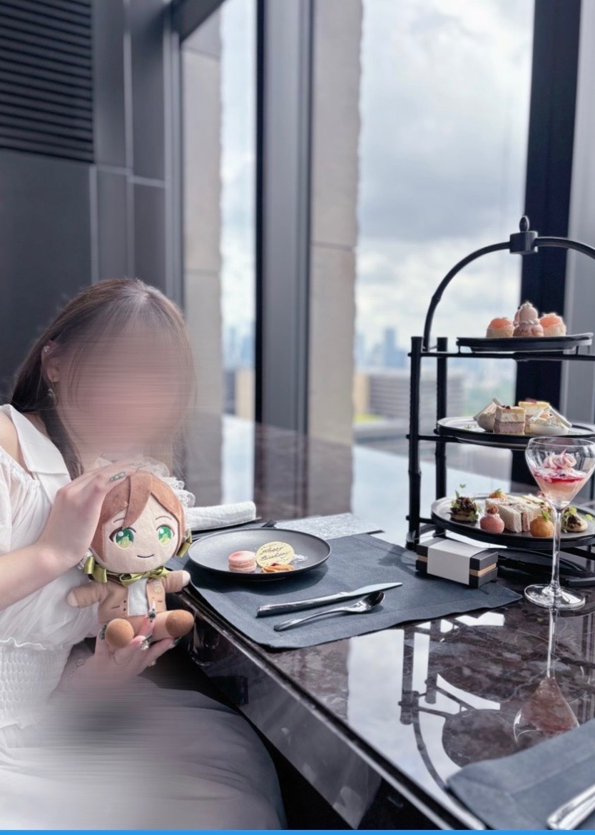 sau_ura's tweet photo. 💚 @uratasama @uratasama_kari 

𝐮𝐫𝐚𝐭𝐚𝐧𝐮𝐤𝐢 𝐇𝐚𝐩𝐩𝐲 𝐁𝐢𝐫𝐭𝐡𝐝𝐚𝐲.

世界でいちばん輝くうらたさんにかすみ草の花束を💐

#うらたぬき #うらたぬき誕生祭 #うらたぬき誕生祭2026 https://t.co/UyjHKTmOcq