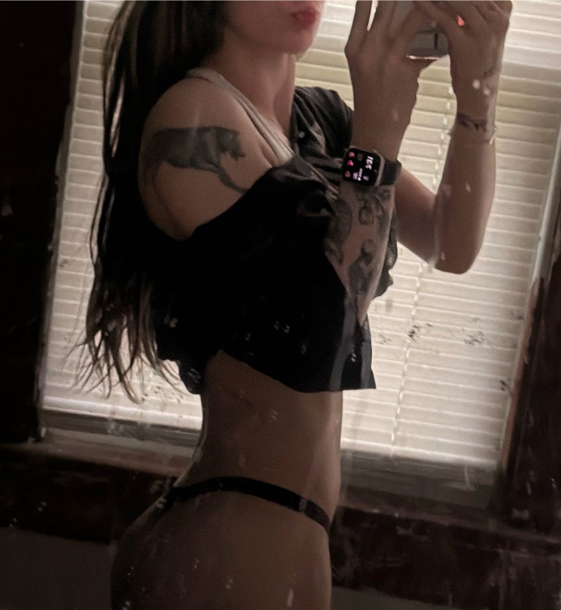 tattedbby224's tweet photo. Goodmorning …I’m bored and needy..🥺 who’s gonna help me https://t.co/nc7aroOSqh