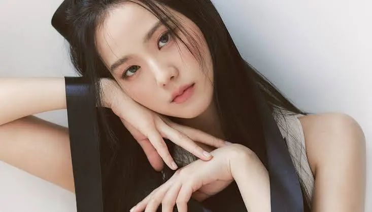 pannchoa's tweet photo. BLACKPINK Jisoo apologizes for underwhelming 10th anniversary event 
https://t.co/w8omLtmdzY https://t.co/XgFieQEkus