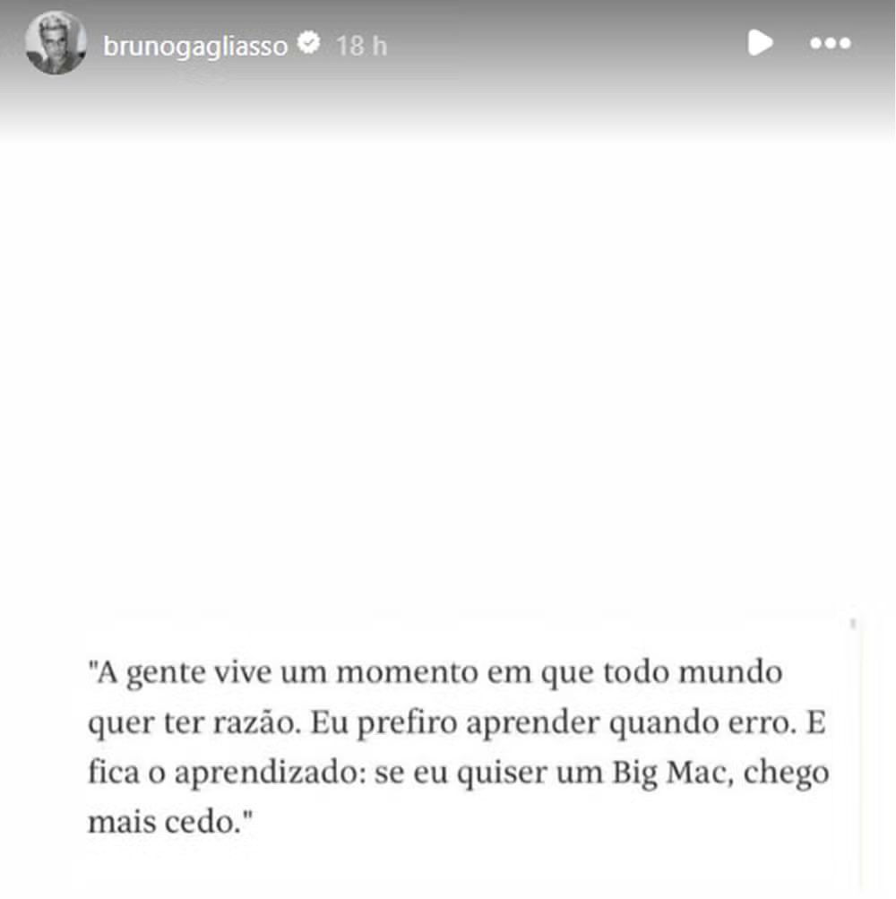updatecultura's tweet photo. Bruno Gagliasso diz que se arrepende de reclamar de unidade do McDonald’s que fechou 10 minutos mais cedo. https://t.co/ASMyZb2nah