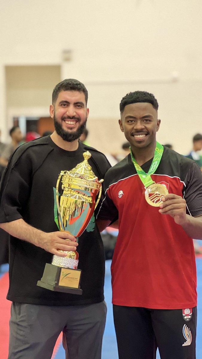 sill_803's tweet photo. اللهم لك الحمد حتى ترضى ولك الحمد اذا رضيت 
الحمدلله حققت ذهبية وزن تحت 84- 
☝🏼🥇🏆🖤❤️🤍
المقامة على منشأة نادي التعاون .

شكرا لكل من جاء و أزرني في البطوله ،وشكراً للي وقف معي في الايام الماضية من دافع معنوي وتعب معي الحمدلله حمداً كثيراً والقادم افضل يارب ☝🏼🦍❤️❤️ https://t.co/Ktw91sMaxs