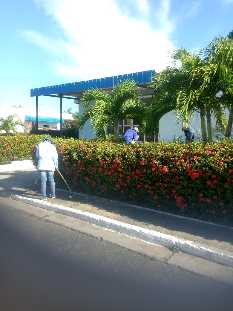 GydeMaLabiofam's tweet photo. Hoy, con gran emoción y respeto, nuestra empresa realizó un cambio de labor en homenaje al centenario del Comandante en Jefe Fidel Castro Ruz. Su legado y enseñanzas continúan inspirándonos a trabajar con dedicación y compromiso. ¡Sigamos construyendo juntos un futuro mejor! https://t.co/H0txcWIyZa