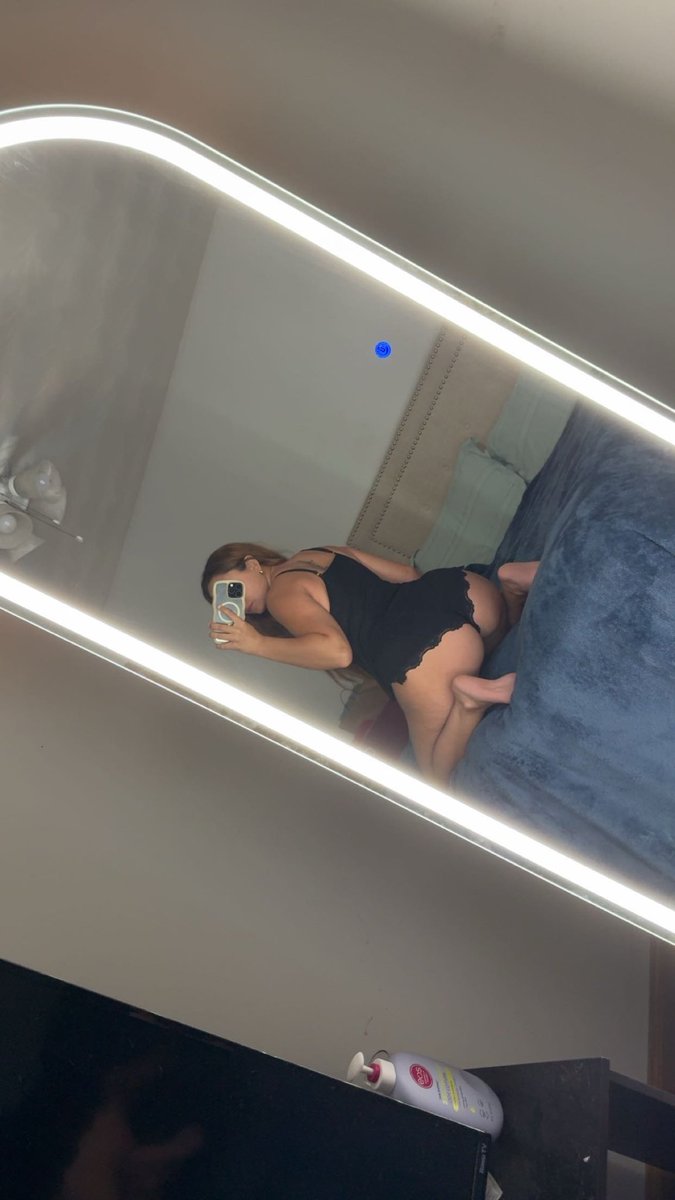 xprettytempting's tweet photo. you can look 🤭 https://t.co/Su2BJQSm0p
