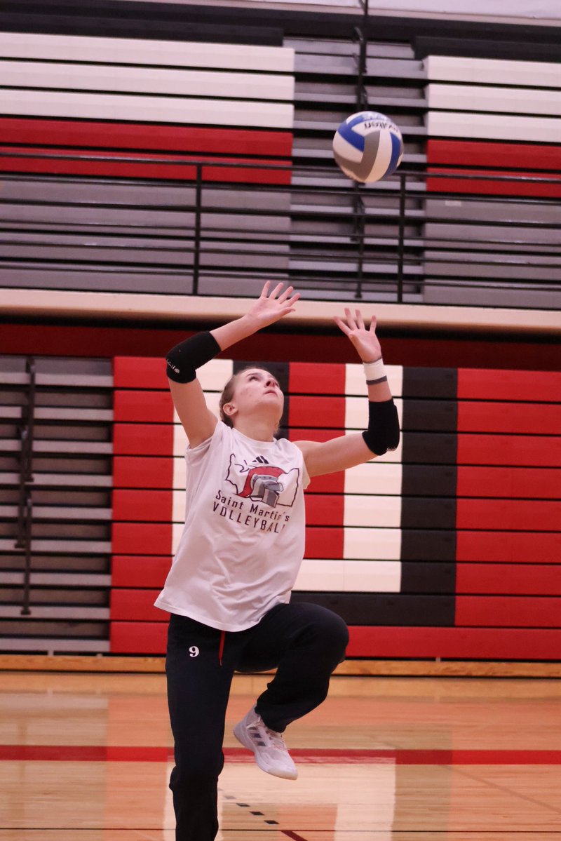 SMUSaints_VB's tweet photo. Wishing our redshirt junior setter Sophie Fast a Happy Birthday! 🥳 Hope you have an amazing day! 🏐 https://t.co/5eb8pCcUH9