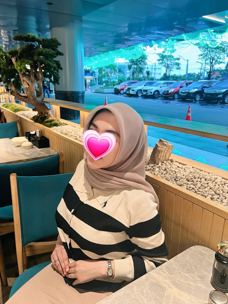 OpenBali89766's tweet photo. 1It's ready In Bali lt/st
wa di bio💋
#masukberanda #openbo
#bali #vcshijab #real https://t.co/7itXMinGtp