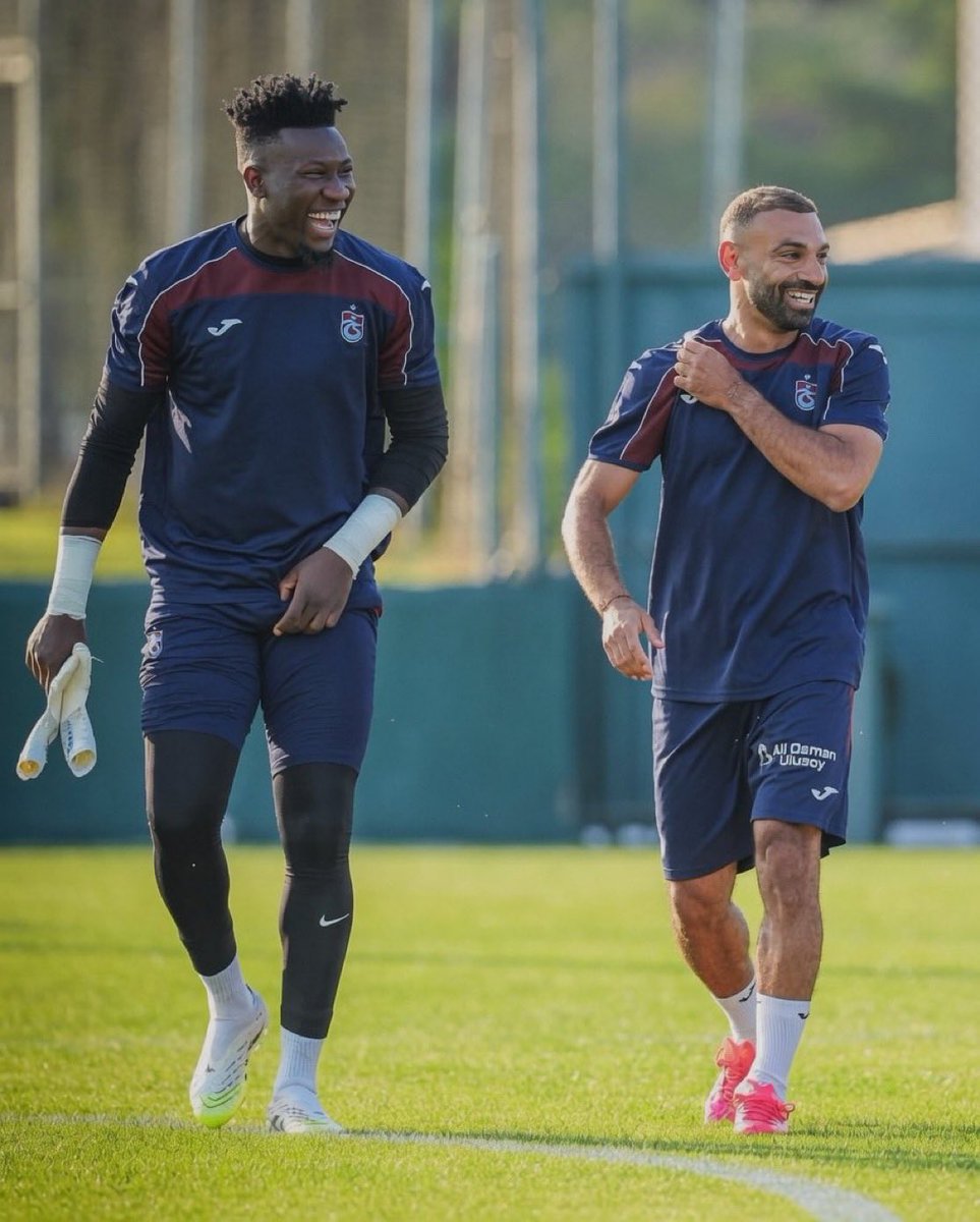 AnythingLFC_'s tweet photo. Man United fans look away

Two players who destroyed you🫨 https://t.co/lF1oX5GH4X