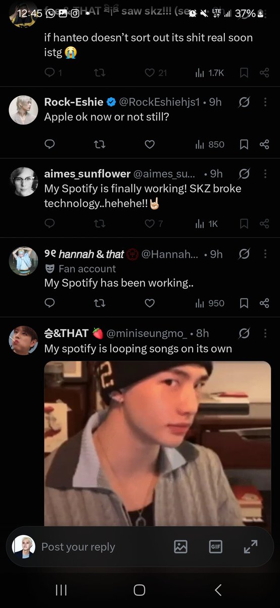 __ESCAPENOW__'s tweet photo. 8H SPOTIFY TRACKING END 😭
Spotify have been shitty wholw day so PLEASE STREAM CORRECTLY🙏🙏
WE NEED TO COMPENSATE FOR ALL STREAM LOST IN THOSE HOURS😭😭😭😭😭😭 https://t.co/uwpUSDNgb7