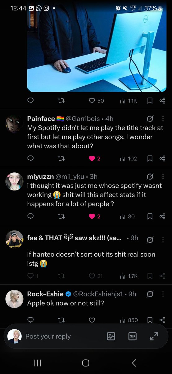 __ESCAPENOW__'s tweet photo. 8H SPOTIFY TRACKING END 😭
Spotify have been shitty wholw day so PLEASE STREAM CORRECTLY🙏🙏
WE NEED TO COMPENSATE FOR ALL STREAM LOST IN THOSE HOURS😭😭😭😭😭😭 https://t.co/uwpUSDNgb7