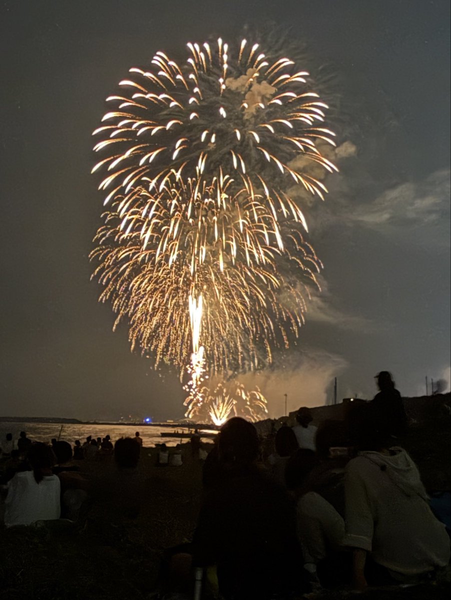 iemo333's tweet photo. 花火につづきプールもいった‼️夏休み毎日弁当つくって土日もがんばってます😇😇😇 https://t.co/6LE2Hkky5h