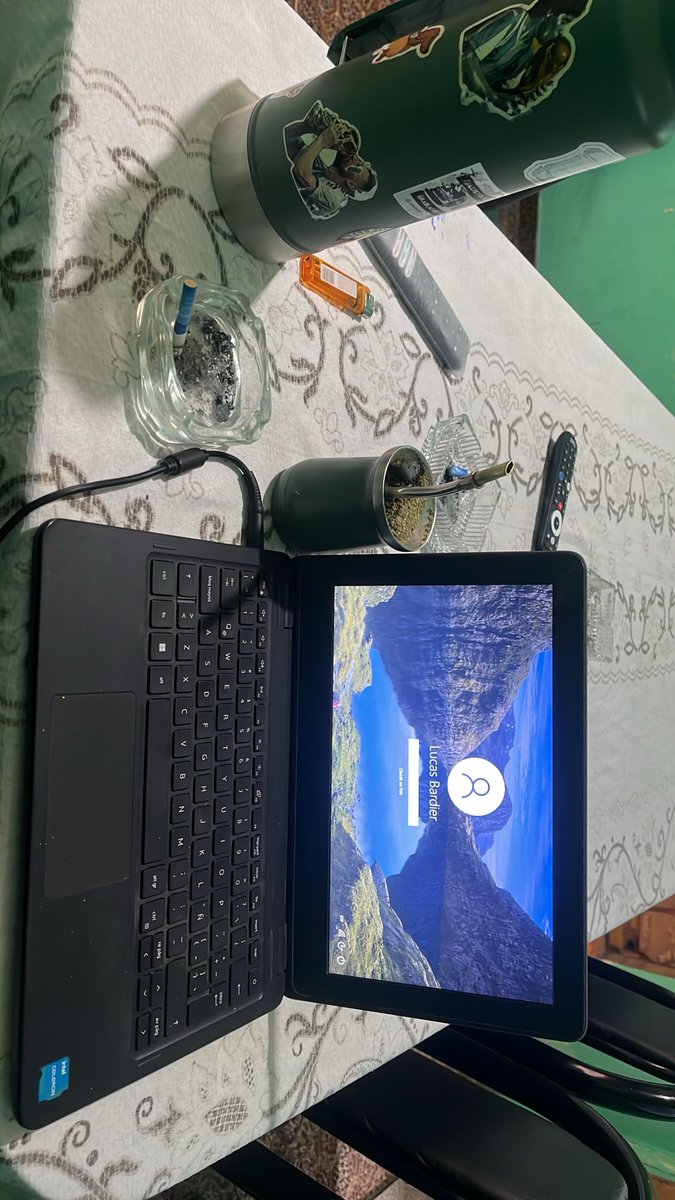 LucaasBarrdier's tweet photo. aca x analizar el mercado (de steam) https://t.co/S6lVgnX8Dz
