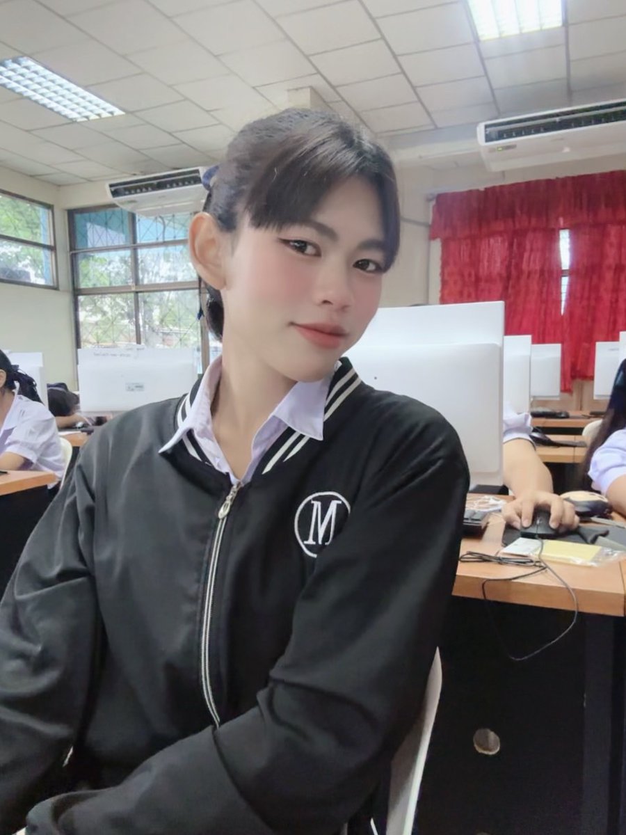 kj_we88041's tweet photo. เหงา ชวนคุยหน่อย อยากตอบแชทอยากมีคนคุยเก่งๆ
*สาว���อง* https://t.co/u7pWTIpmt8