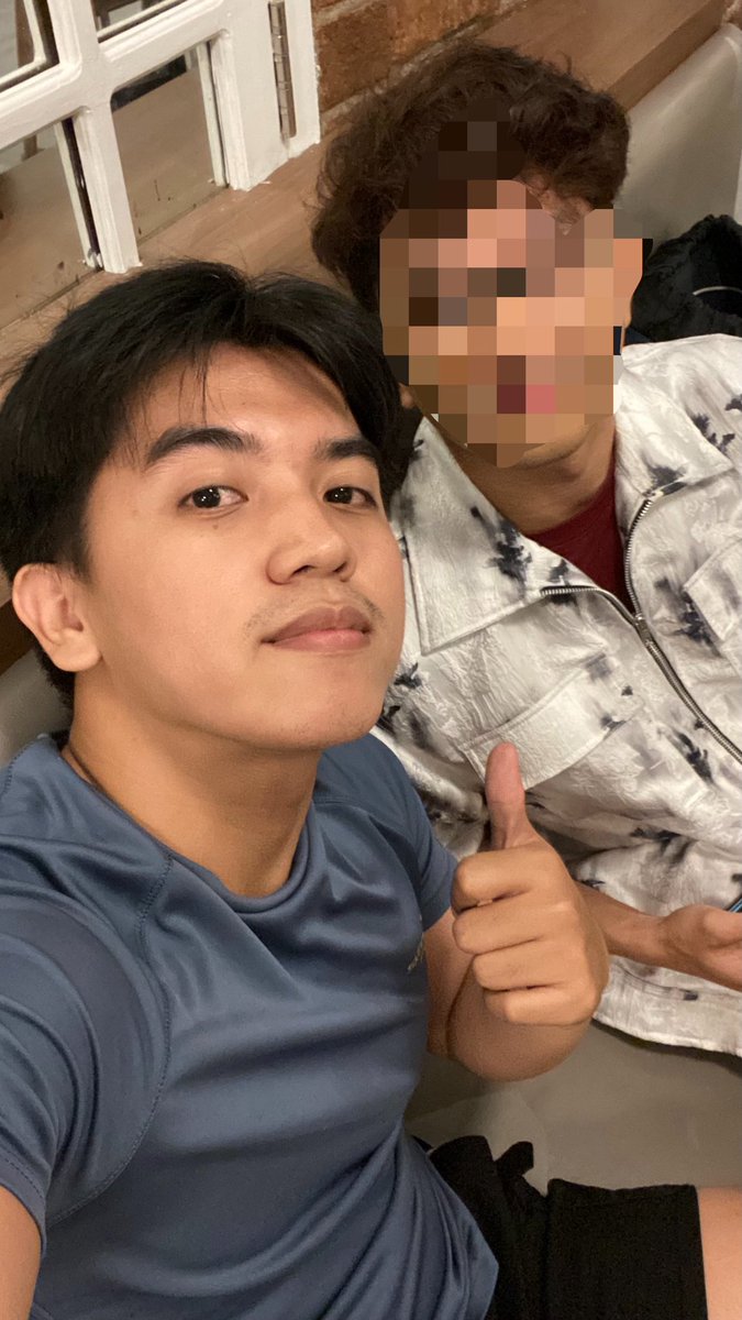 zeemangatt's tweet photo. Alasan temanku suka duduk di sampingku, karena aku bawa squishy setiap saat https://t.co/Wrbuw8Uysa