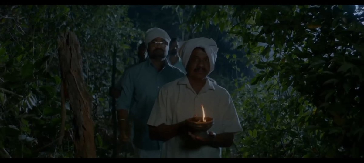 RoaringVibes's tweet photo. Investigation track chala gripping ga untundi 🔥 Twistlu perfect timing lo land avthai climax complete paisa vasool feeling istundi ❤️ Crime thriller lovers ki must watch
#SecondCaseOfSeetharam Telugu lo Amazon Prime lo available 💥
#SecondCaseOfSeetharam https://t.co/NCRBnDgpEL