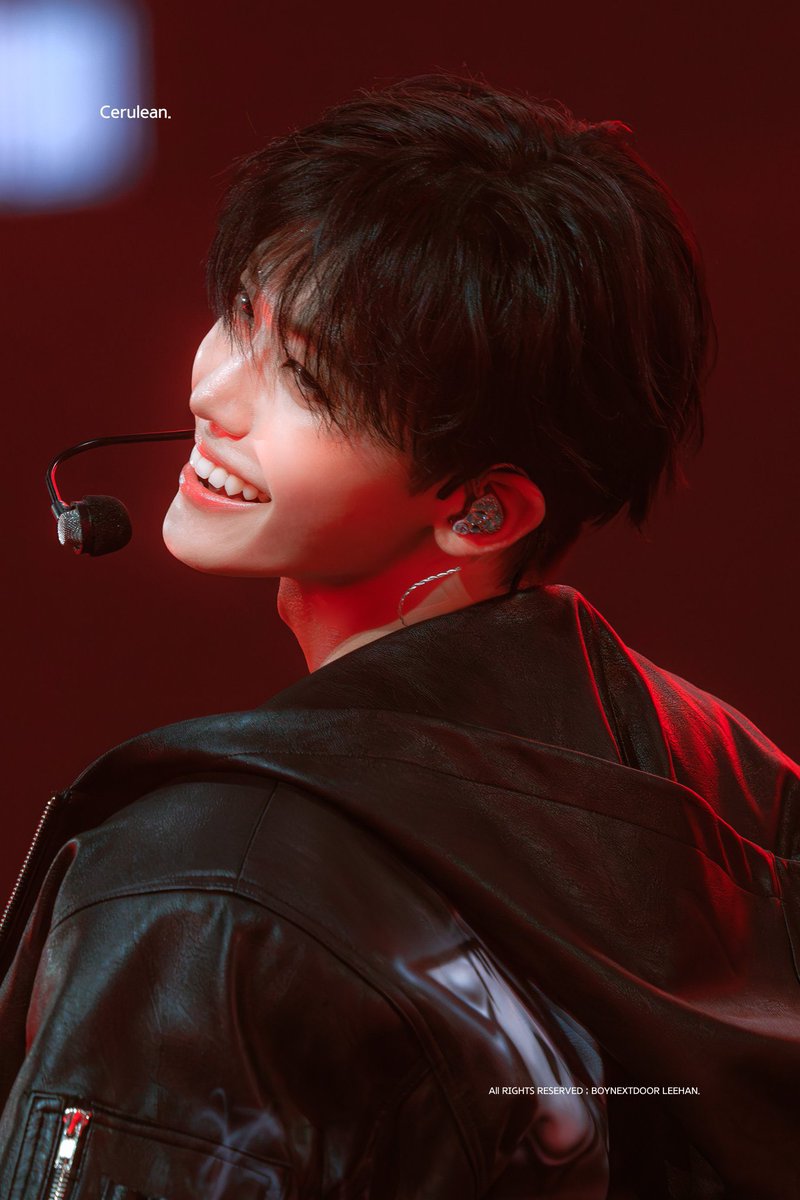 ddimuuu's tweet photo. 이사진 진짜 최종보스, 독있뱀, S급센티넬같아서 엄청좋은거아시는분... https://t.co/dlnyv8d4jS