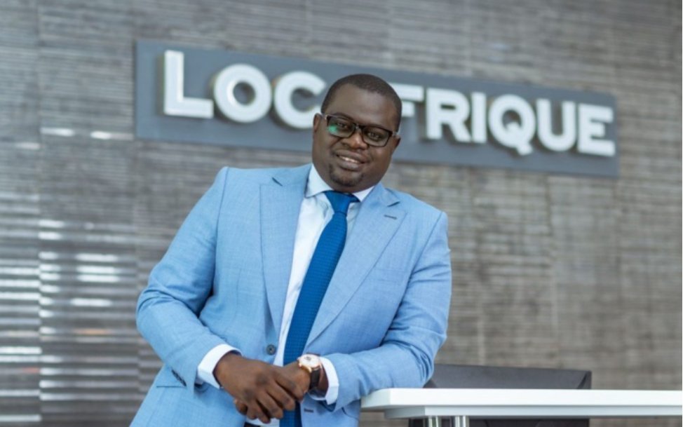 elhidiop's tweet photo. Paraît il qu il vient de sortir de prison à la suite d une transaction 
Il faut lui appliquer strictement la réglementation : un fichage bancaire. https://t.co/9VwjSMj0tb