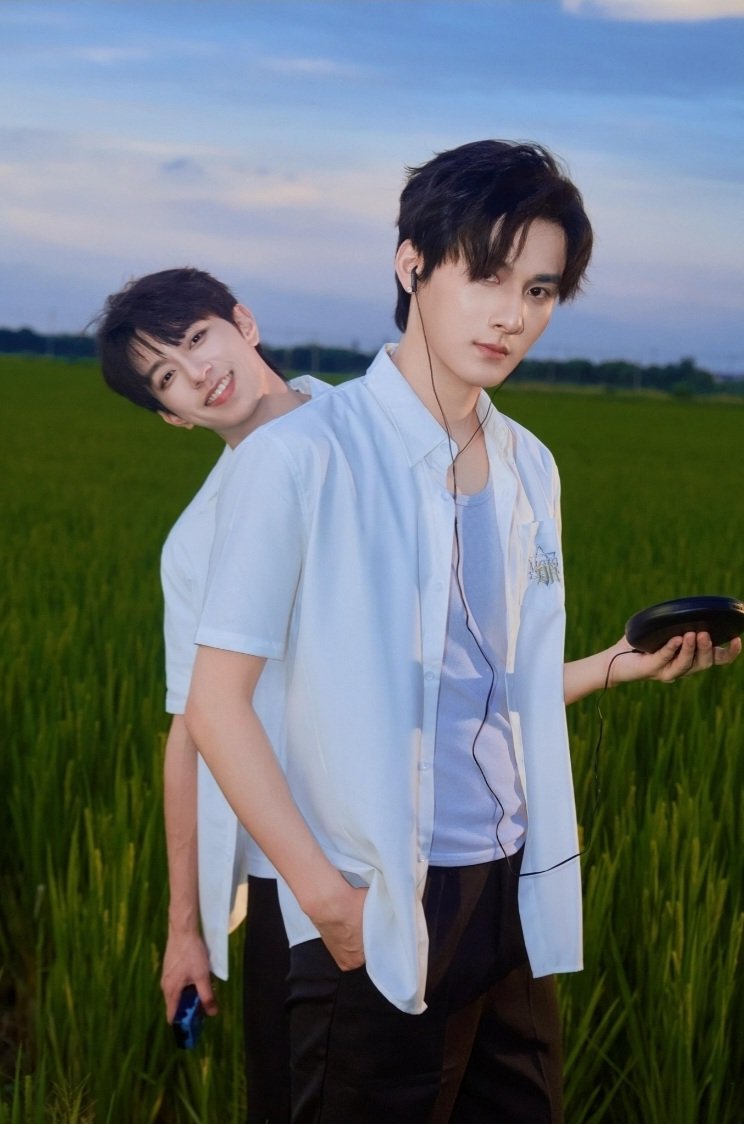 winsome_voice's tweet photo. 청량하고 예뻐 💚ྀི

#JiangHeng #LiPeiEn #JiangLi https://t.co/0NcOtR1GM7