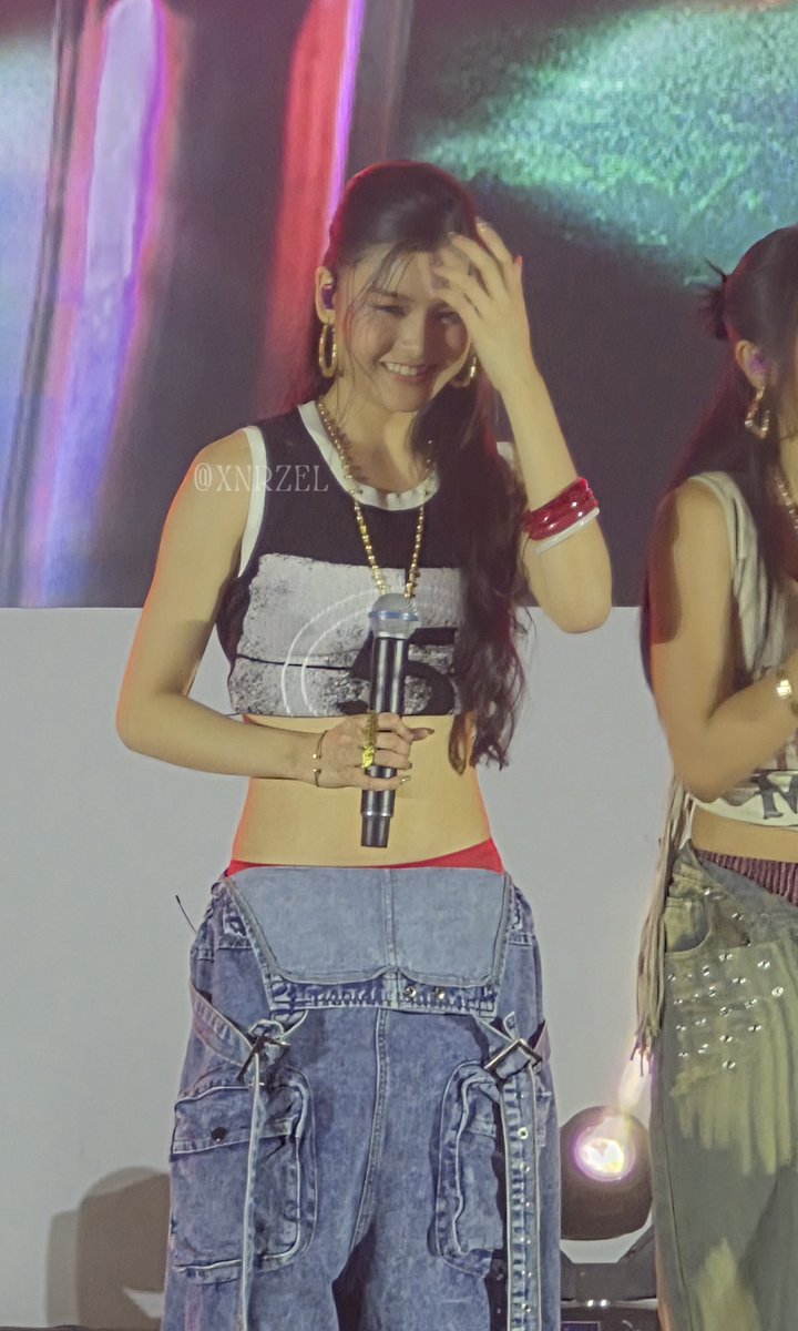 xnrzel's tweet photo. how can someone be this fierce and this cute at the same time? 🥹🤍

PULL UP TO TRINOMA
#XONARA #PULA #XonaraPula
@officialxonara https://t.co/pq6GlRxnBb
