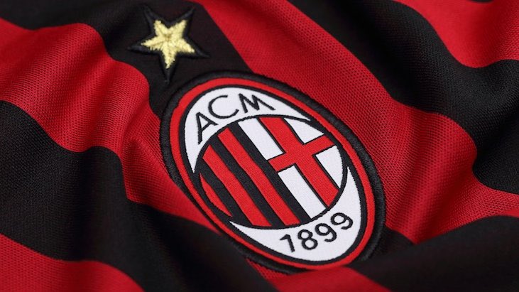 SeydinaOfficial's tweet photo. Le top 4 des plus grands club de l’histoire du football https://t.co/3FNm7kO4x6
