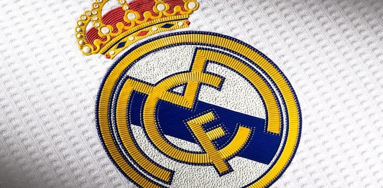 SeydinaOfficial's tweet photo. Le top 4 des plus grands club de l’histoire du football https://t.co/3FNm7kO4x6