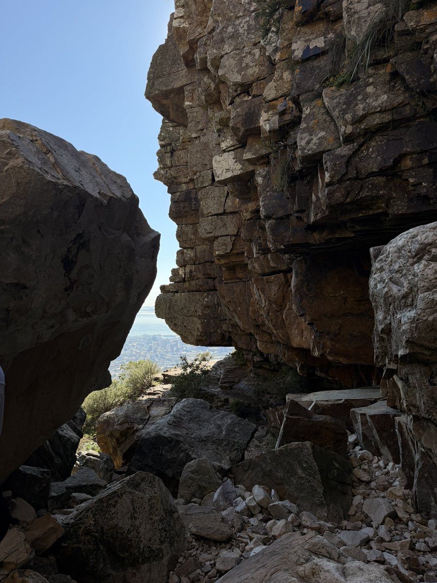 wamsundefeated's tweet photo. Somewhere on a rock with a pretty view https://t.co/TQB8lbp2Ru