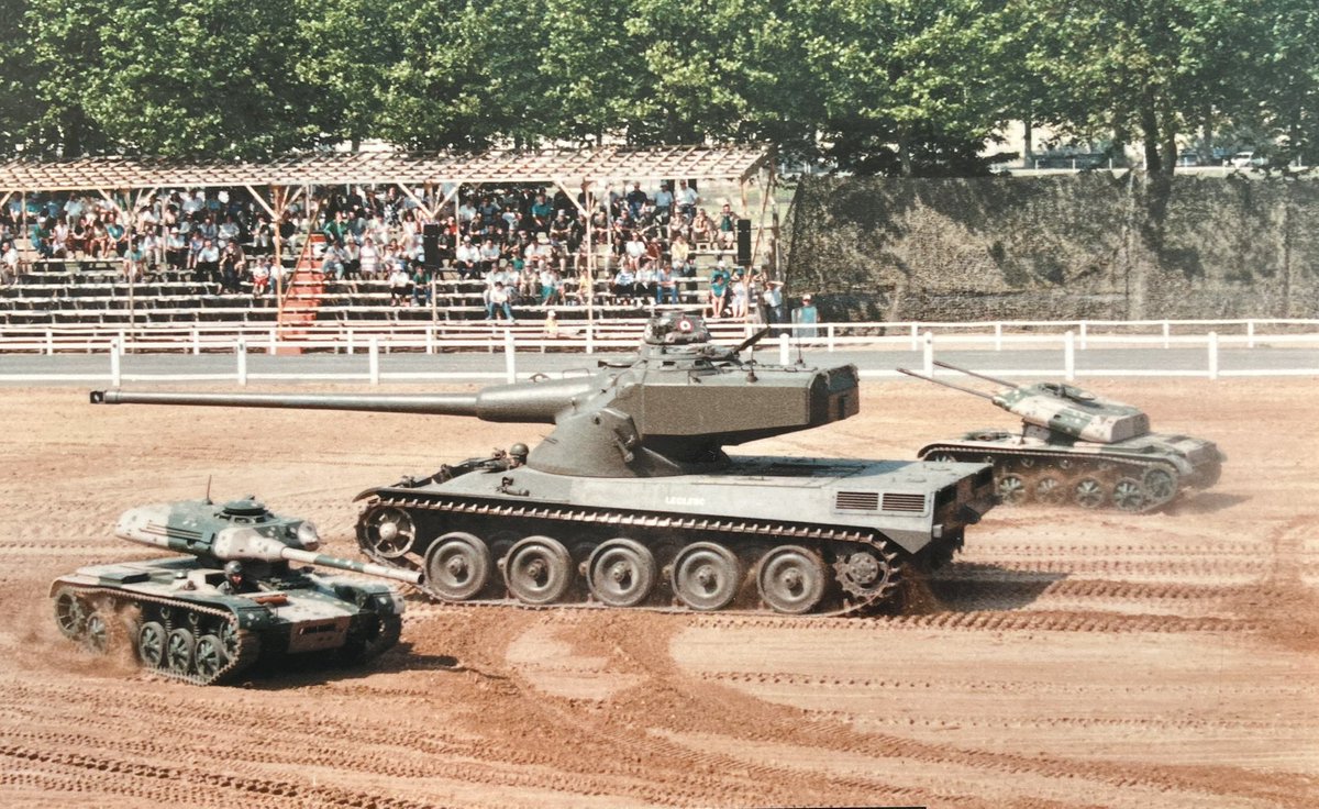 klaasm67's tweet photo. Mother playing with kids! The French AMX 50 had to be a tank with the protection of a Panther, the firepower of a Tiger, the mobility of a T-34, the reliability of a Sherman and to weigh less than a Pershing. In the end, it was none of that and the project was canceled in 1959.🇫🇷 https://t.co/tgKyC362eq