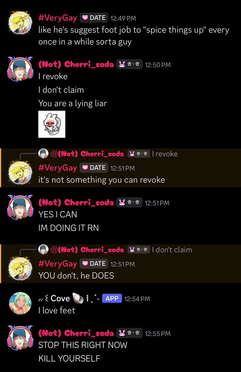 Cherr_ignite's tweet photo. We NEED to kill Peachee for this @BnnuyPeachee you are getting a Google doc for harassment💔💔😭😭😭 https://t.co/ZKGAGpdk0D