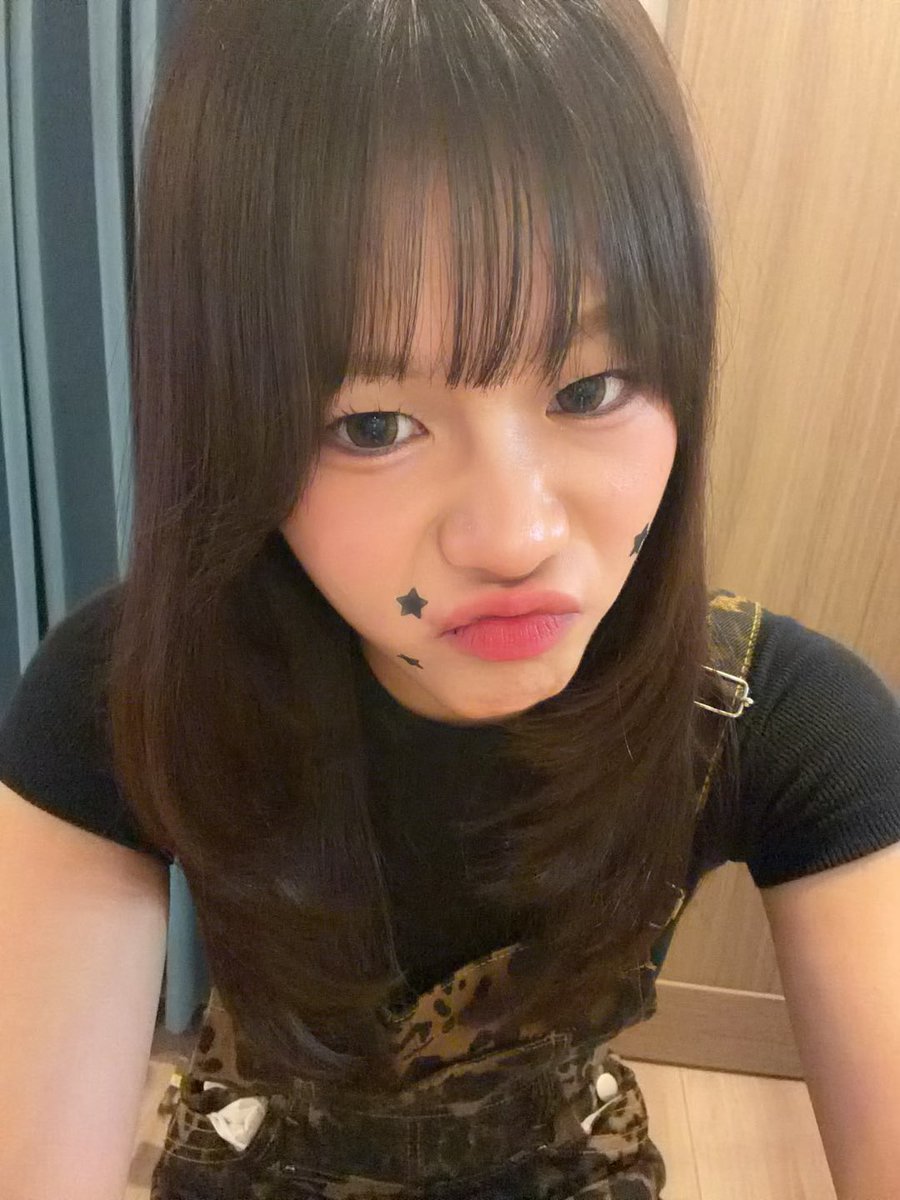 misalz_ii's tweet photo. 💗JKミスコン2026 3次審査💗

本日から3次審査が始まりました！！✨

Xでの応援が審査に繋がります‼️
この投稿に【いいね・リポスト・引用リポスト】で応援していただけると嬉しいです😭🩷

🗓️8/16 21:59まで
@modelpress のフォローもお願いします🙇🏻‍♀️✨
#女子高校生ミスコン
⬇️この写真を探してね🩵 https://t.co/Bs7ASCYdFH