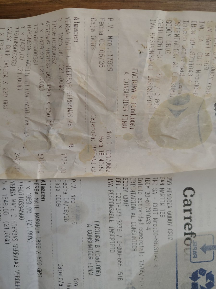 CherubiniNacho's tweet photo. La "no inflación de milei" en dos meses aumentos entre el 8 y el 14% en productos esenciales yerba, fideos, latas de tomate.. no hay forma que 2% de inflación por mes de estos números..! Sigan votando mentirosos deforestados mentales..! https://t.co/Ww9lfTCalW