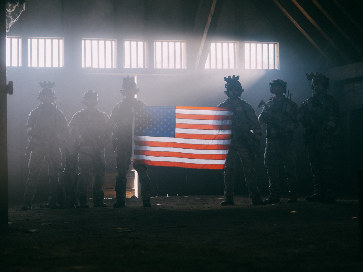 NavySEALfnd's tweet photo. Today on Purple Heart Day, we honor the brave warriors who bore the scars of combat in defense of our freedom.

#NavySEALFoundation #PurpleHeartDay #HonorTheFallen https://t.co/O8Ptla3aQG