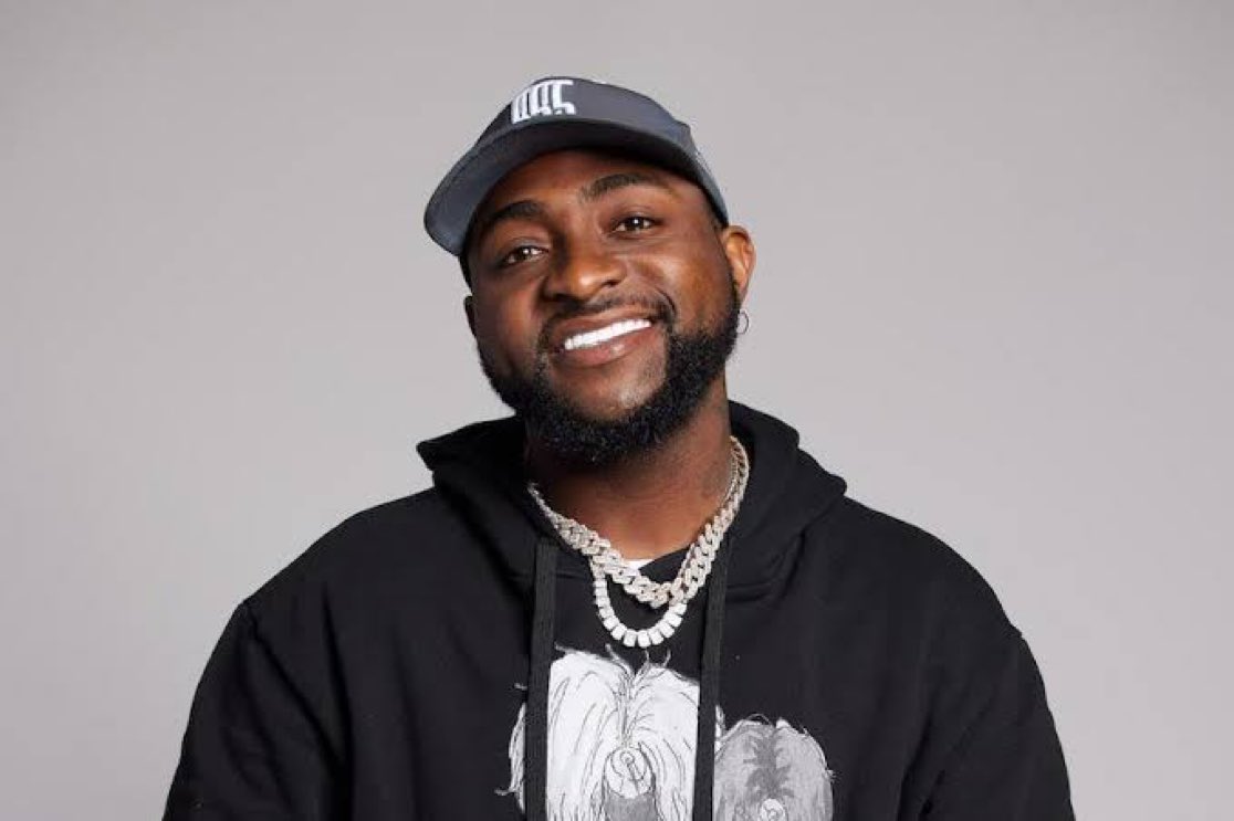 instablog9ja's tweet photo. Osun Election: “I’ll Involve Trump If Anything Goes Wrong” — Singer Davido https://t.co/8ej8wrwqgH
