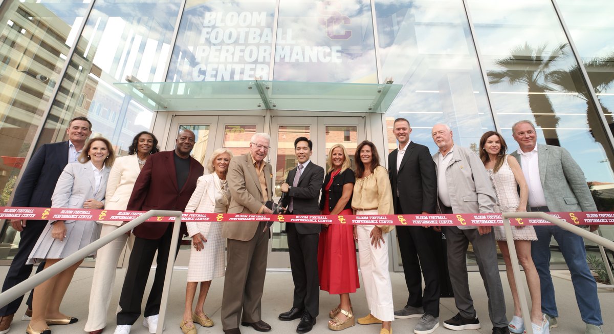 USC's tweet photo. The state-of-the-art Bloom Football Performance Center has opened as the new home of USC football. Designed to support every aspect of the student-athlete experience, the center provides more resources, spaces and technology to help Trojans train, grow and build community. Learn more about how the Bloom Football Performance Center honors USC football’s legacy while shaping its future: https://t.co/qDoShY9RA9