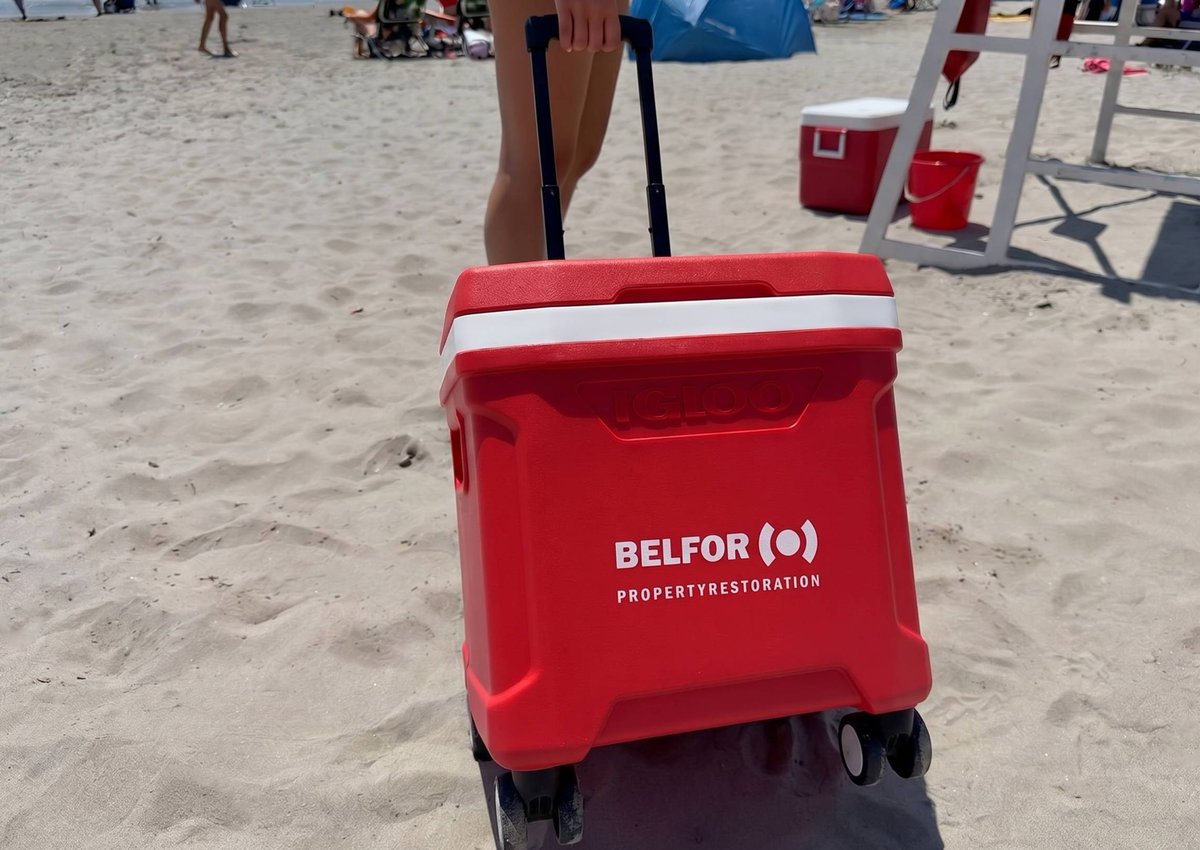 BELFORGroup's tweet photo. Whether you're heading to the beach, the lake, or your backyard, we hope you're enjoying everything summer has to offer. Stay safe, stay hydrated, and remember to wear your sunscreen! ๐โ๏ธ ๐๏ธ
#BELFOR #SoakingUpSummer #Summer #Beach https://t.co/ws0v58Fs7N