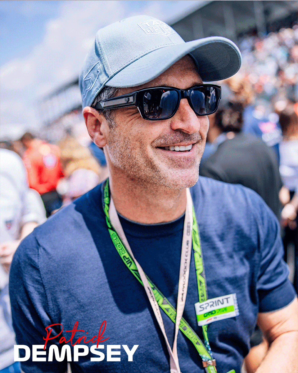 F1's tweet photo. Legendary entertainers who love Formula 1 👌

#F1 https://t.co/GOSGHULmvi