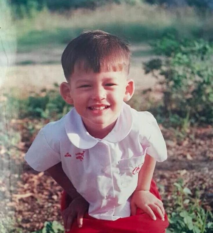 sunbunnyyy_'s tweet photo. 8.8.2026
Happy birthday, my dear Gawin 🤍

Sorry, I’m not good at expressing words but I just hope this year brings you endless happiness, good health, unforgettable memories, and countless reasons to smile. May you always be surrounded by people who love and appreciate you just- https://t.co/H1R0ZhAxBI