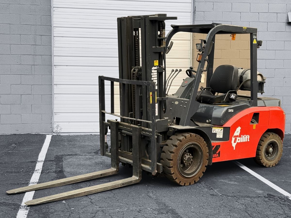 RollerAuction's tweet photo. Manufacturing & Warehouse Equipment Auction: Tuesday (08/11) @ 9am (MST) – Forklift, Heat Press, Tools, Racking and More | Bidding Now Available
Auction Includes: 2016 Tailift Forklift, Geo Knight Format Heat Press, CTD Model D45X Miter Saw, (2) Vacuum Press Tables, Oneida Dust Collector, Air Compressors, Poly Strapping Machines, Canon Format Printer, Pallet Racking, U-Line Packing Tables, Pallet Jacks and Much More!
https://t.co/qfjnmwrfq6