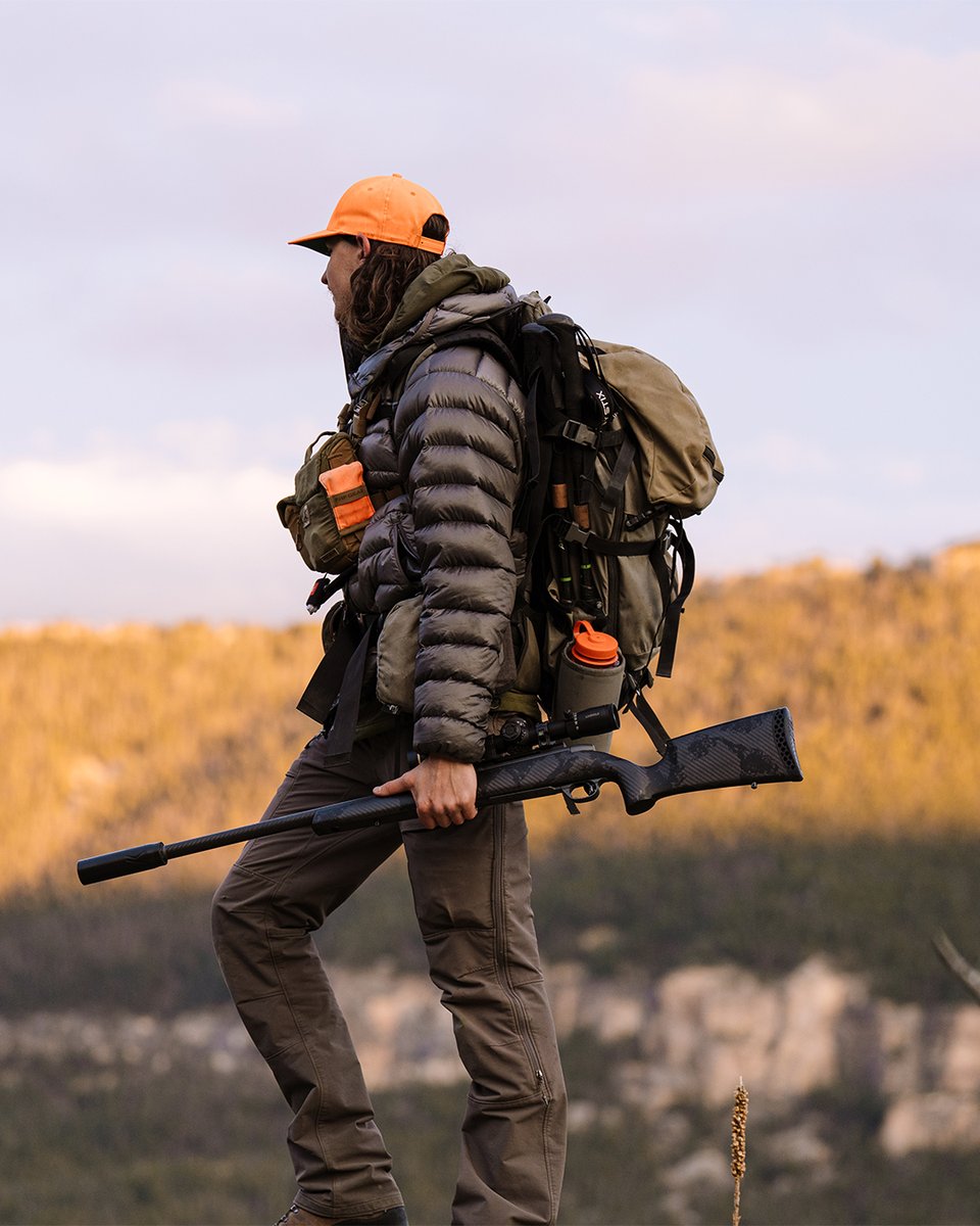 LeupoldOptics's tweet photo. Competition-grade precision. Hunter-proven durability. The VX-6HD Gen 2 is built for any challenge.

Take $400 OFF at https://t.co/AXDfnNg200.
#LeupoldOptics #VX6 #BeRelentless https://t.co/671BfoGtuq