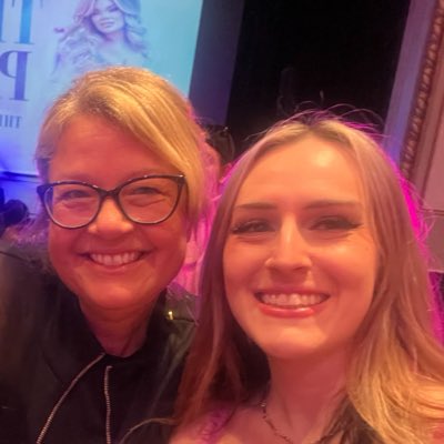 maxxytrillion's tweet photo. #NewProfilePic #bb28 #queenangela https://t.co/bbgxWNxBOW