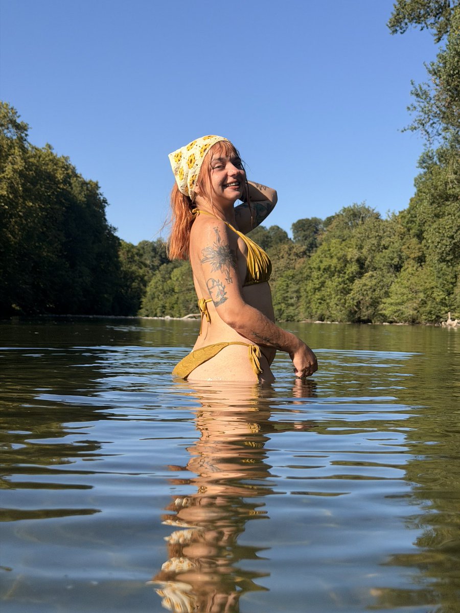 Hurona_Rolera's tweet photo. Seguimos por el retiro, hoy hemos ido al río https://t.co/pBqBfdPUOs