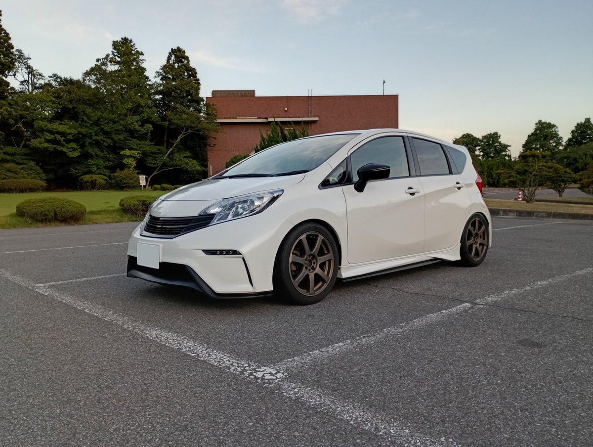 ACROSS_X913's tweet photo. メインもセカンドも日産😎
#日産乗りと繋がろう2026夏 https://t.co/YZmfgY9R8k