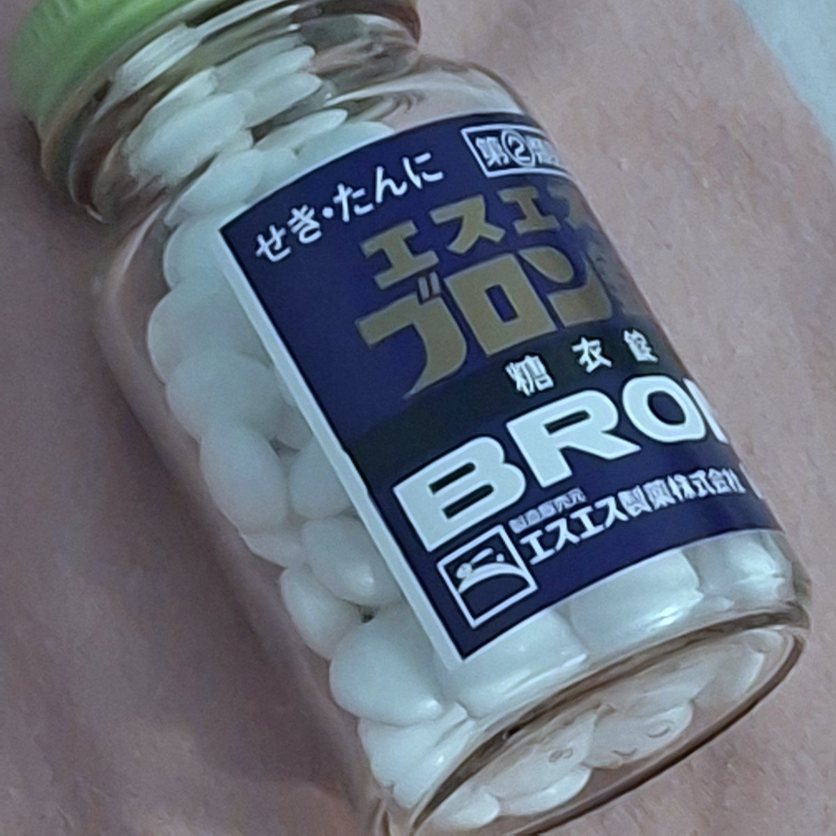 overdoseovo's tweet photo. 這輩子沒救了 https://t.co/jUAU7LfthL
