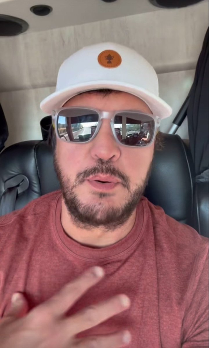 MelanieLavall12's tweet photo. #lukebryan https://t.co/CaJO0P77hV