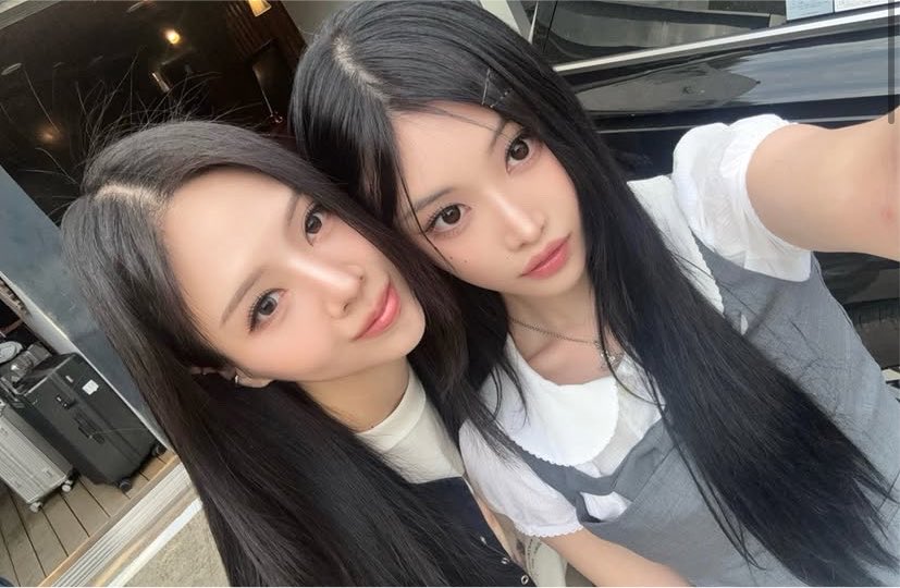 eixyyel's tweet photo. Heejin-Eunchae photos😍

they loook saur good tgt bruh. we need a confirmation

#StandBIMe https://t.co/FX719SWRYr