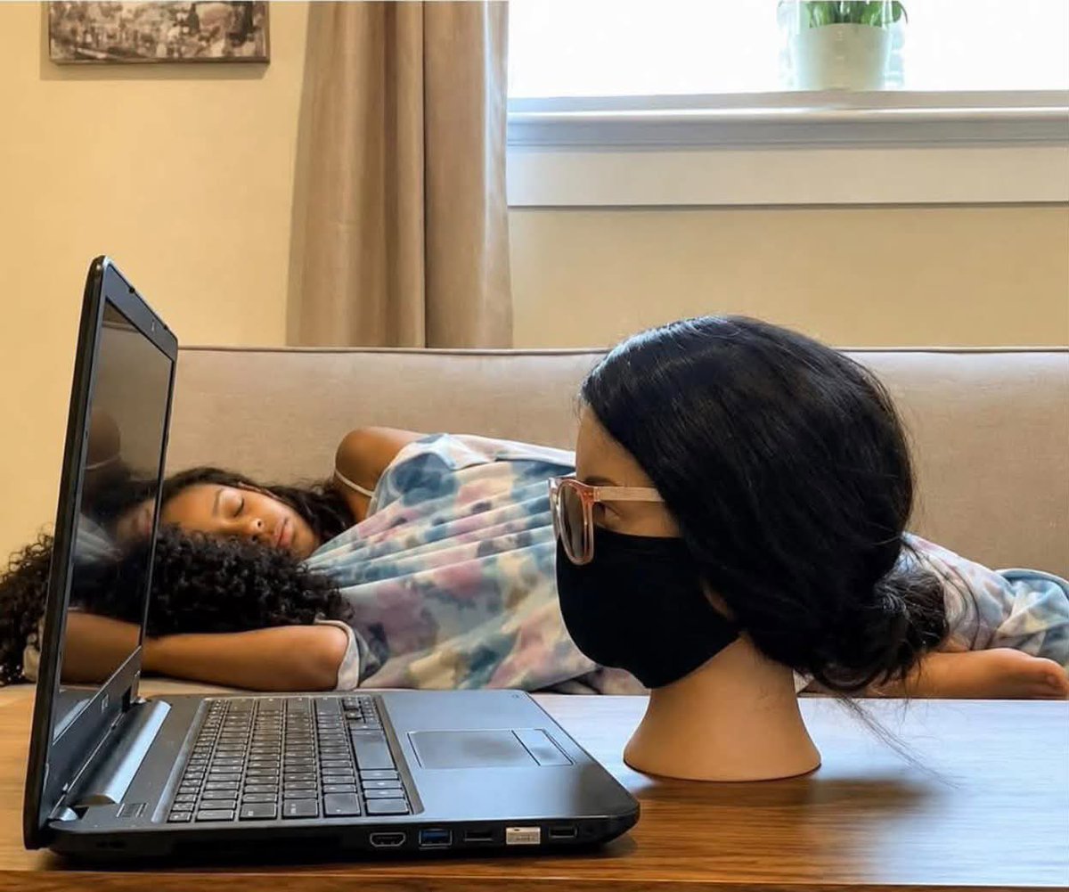 RoyIsThaTruth's tweet photo. When you’re working from home and there’s an online meeting https://t.co/NJq2bQApqP