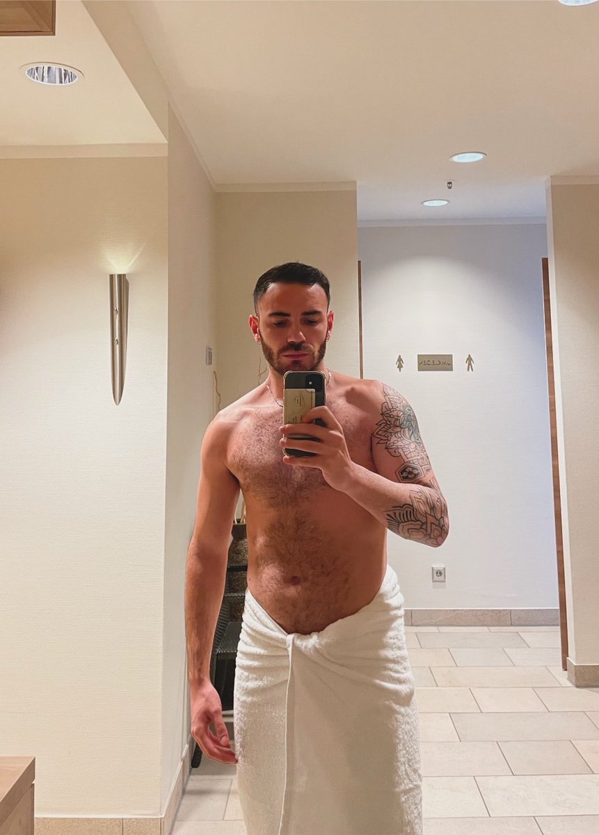 FrancescoDAvo10's tweet photo. Off 😈 https://t.co/dEYAKCyS5i