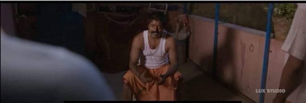amram72's tweet photo. @manmadhaboy @Arafathism Life ah tholachitiye vro https://t.co/ZNndMwfhNp