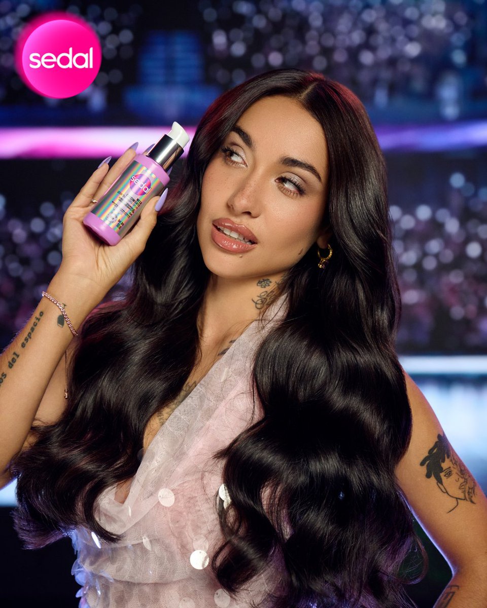 BecerraNotice's tweet photo. Maria Becerra durante la nueva campaña de Sedal Argentina. 💜

— Dicha artista se convirtió en la nueva embajadora de la marca. https://t.co/bFLzYu35I5