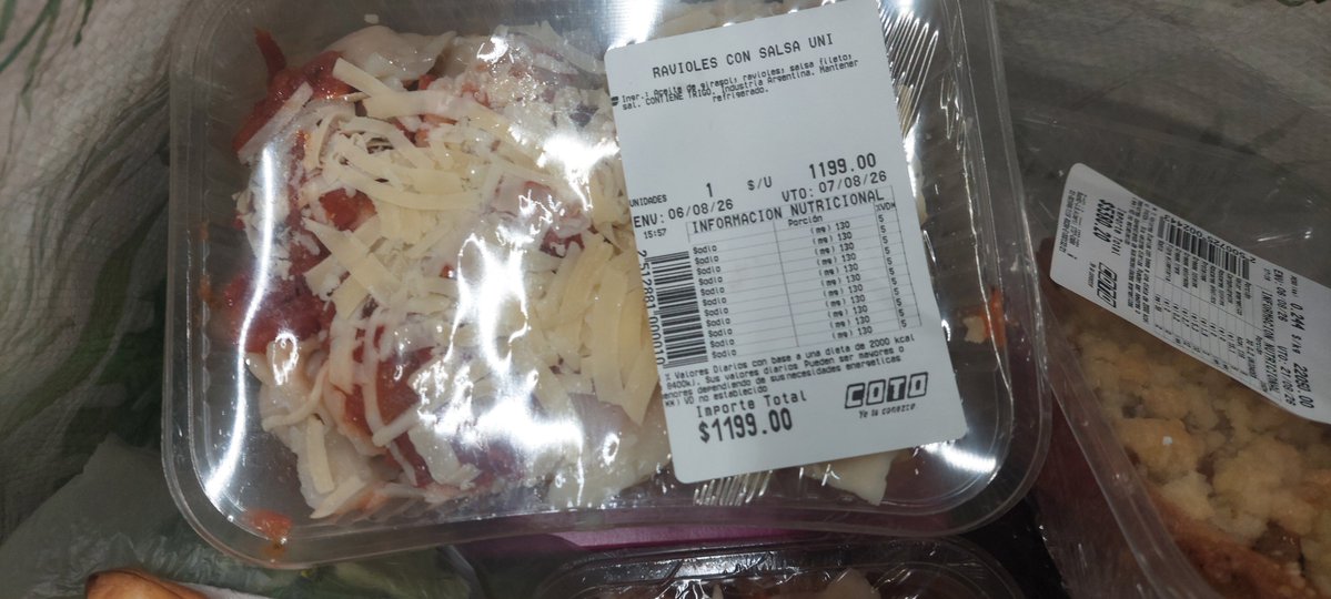 some_tennis's tweet photo. No debe haber EN TODO EL PAÍS comida elaborada más barata que esta. Ravioles de Coto a $1199. Como 400 grs. Encima como no es oferta, le aplican los dsctos de Mercado Pago etc.

Estoy almorzando por $899 (SIC) https://t.co/P3ubJadcHD