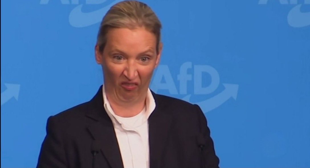 jurgen_nauditt's tweet photo. +6,6 % Exportwachstum trotz −14,2 % in die USA – weil der Handel mit unseren europäischen Partnern vieles auffängt. 

Und genau diesen Binnenmarkt will die AfD mit ihrer Dexit-Politik aufs Spiel setzen. 

Wer Deutschlands wichtigsten Absatzmarkt gefährdet, gefährdet Arbeitsplätze, Investitionen und unseren Wohlstand. Die AfD verkauft das als Patriotismus. Tatsächlich wäre es ein wirtschaftliches Eigentor historischen Ausmaßes.

Hä?